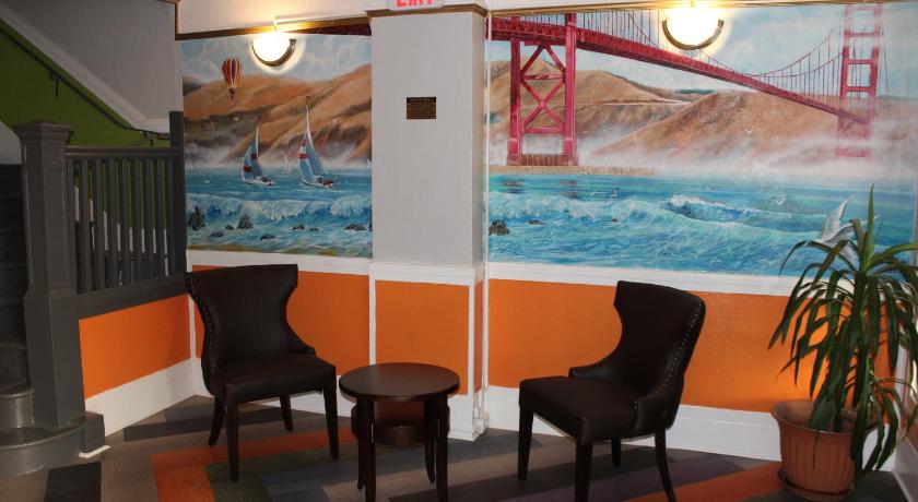Layne Hotel photo