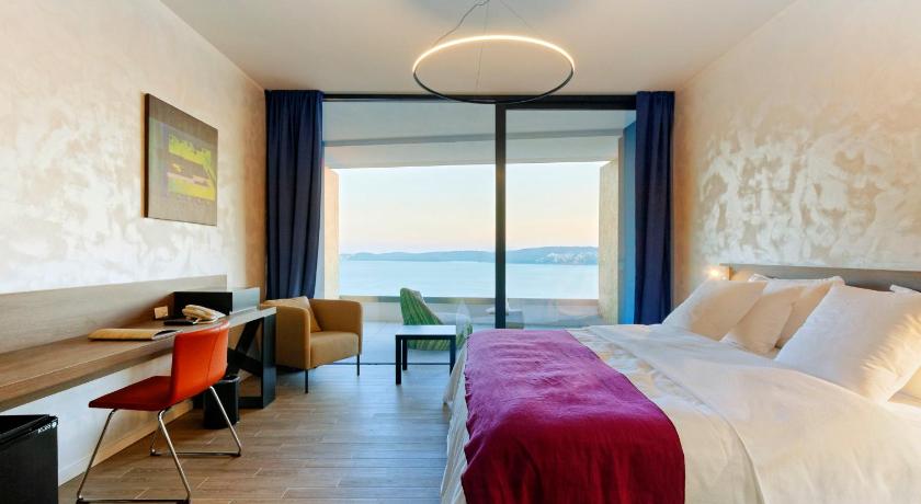 Hotel Ola - Adults Only photo