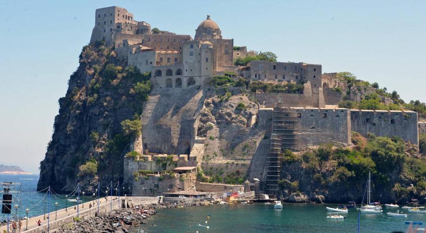 Неттуно италия