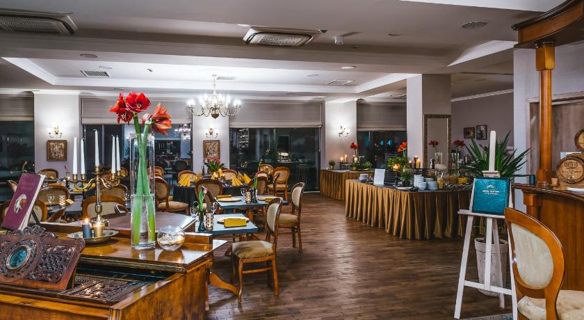 Zakopane Hotel Paryski Art & Business Zakopane - Basen Jacuzzi Sauna Malpi Gaj 4-Star Hotel amenity