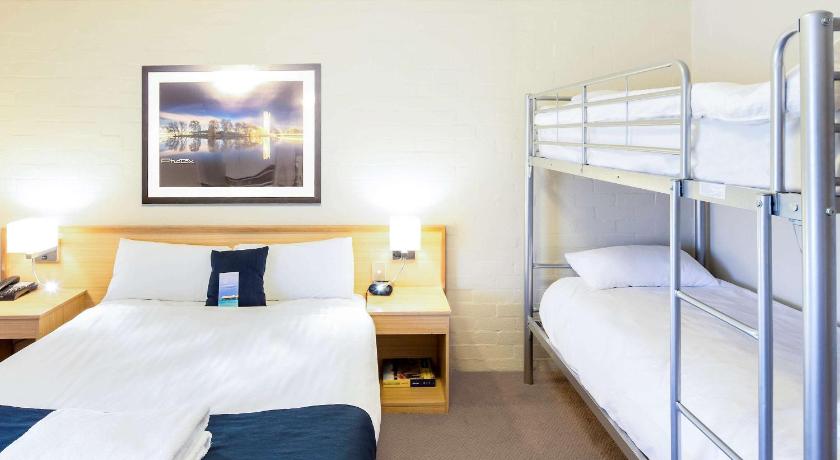 Ibis Styles Canberra