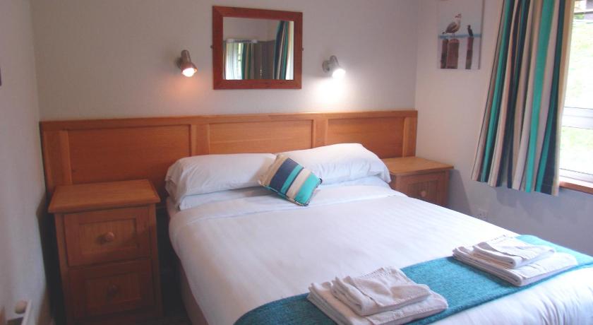 Manor House Marine Cottages Entire House Enniskillen Deals