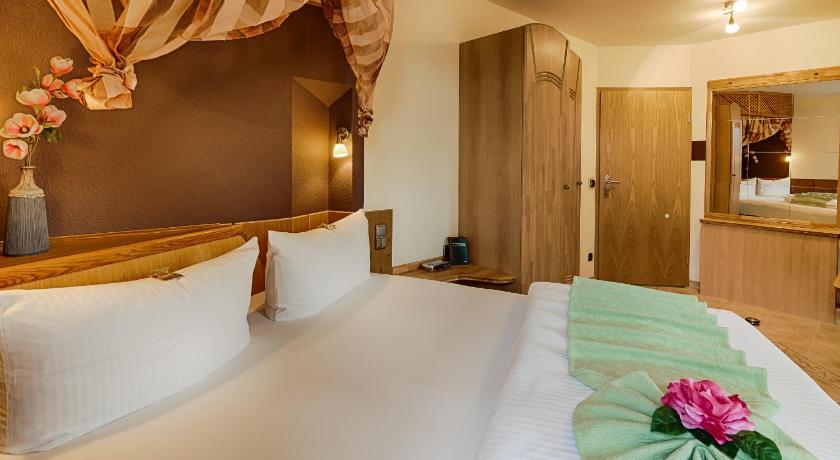 Image of Double or Twin Room 5