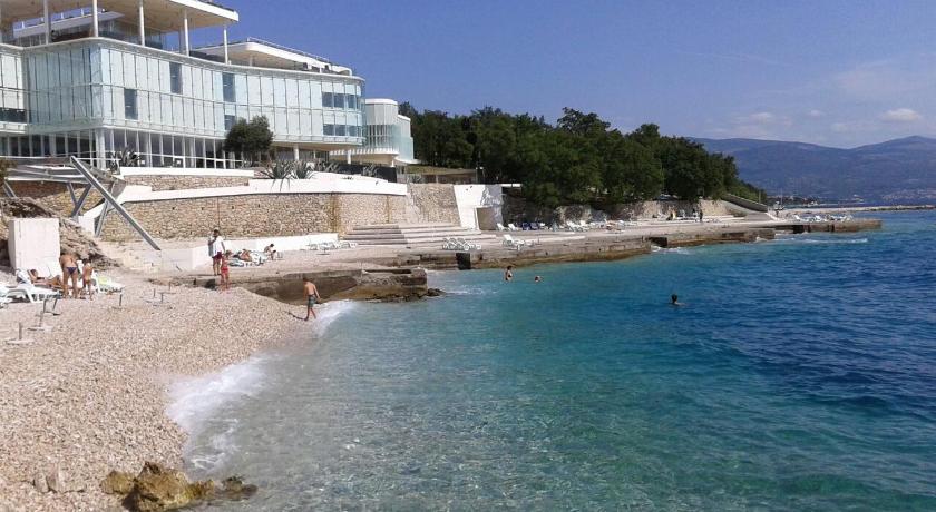 Villa Stefi (30m from the sea) photo