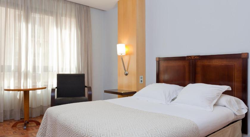 Hotel Don Curro