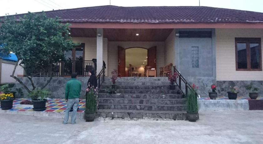 Villa vania lembang photo