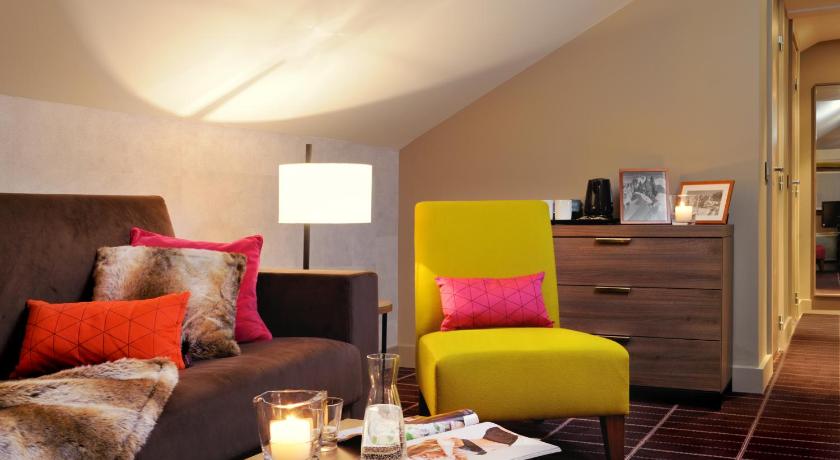 Image of Junior Suite with Mountain View 5
