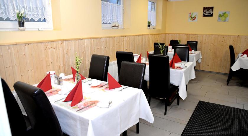 Hotel Neugrabener Hof photo