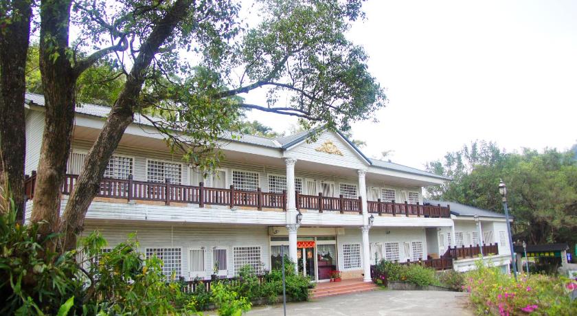Bao Kang Flower Farm — Hotel in Miaoli