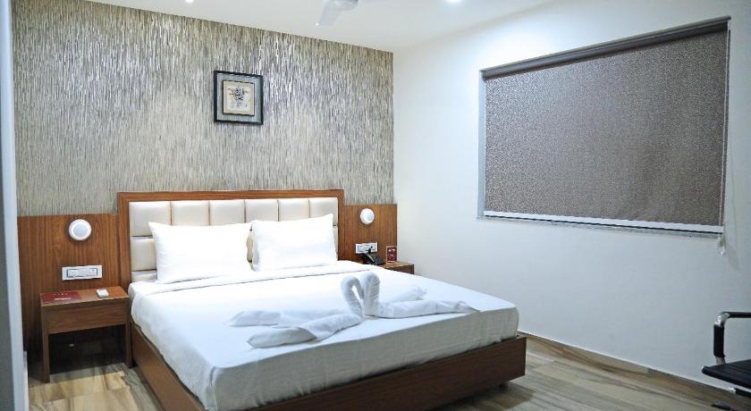 Hotel Shubham Celebrations photo