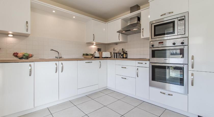 Image of Three-Bedroom Apartment 1