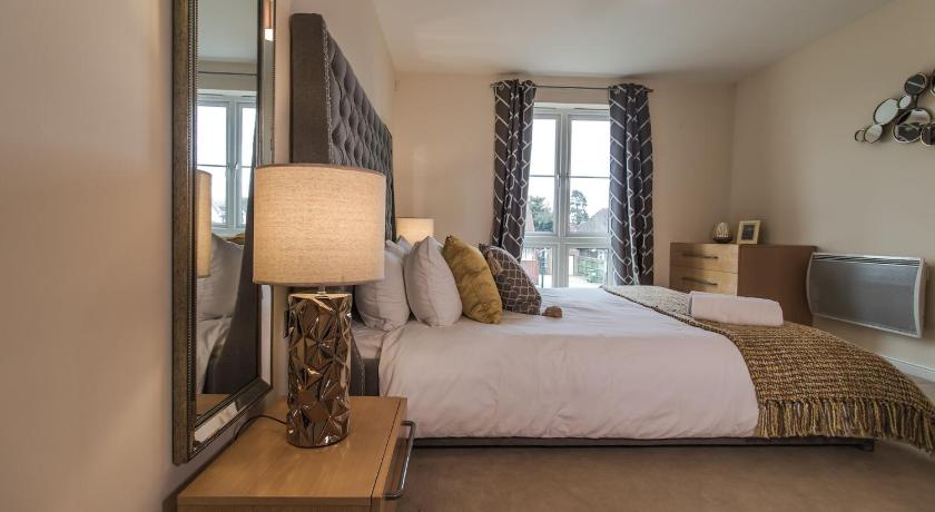 Image of Three-Bedroom Apartment 0