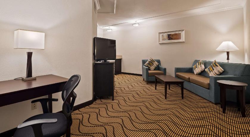 Best Western PLUS Irvine Spectrum Hotel