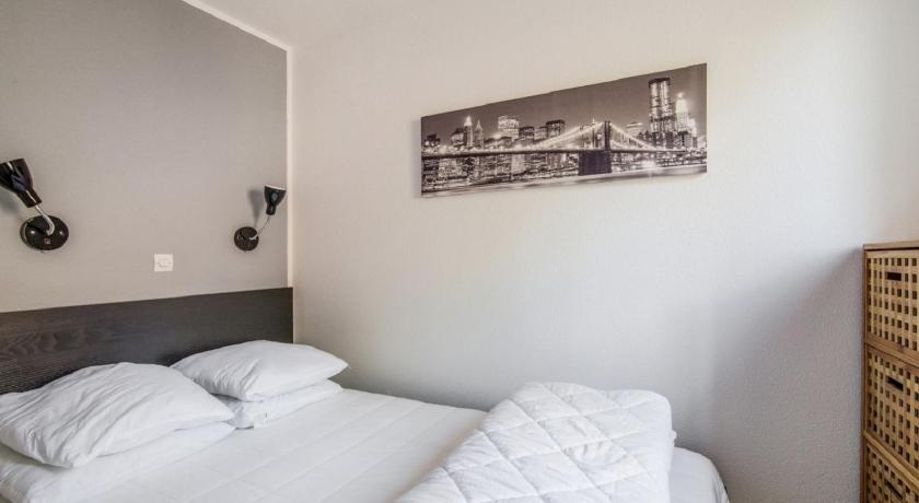 Image of Prestige One-Bedroom Apartment (5 People) 4