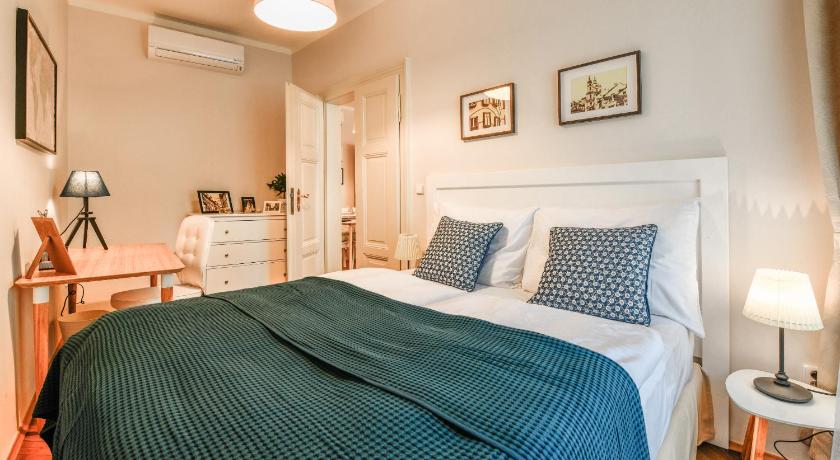 Apartments Rybna — Hotel in Prague