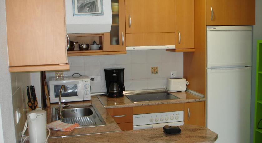 Image of Two-Bedroom Apartment (3 Adults) 12