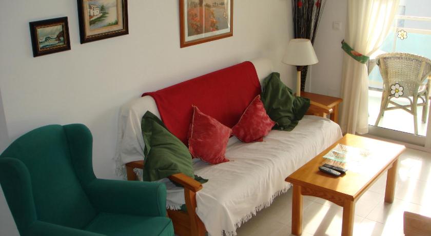 Image of Two-Bedroom Apartment (3 Adults) 6