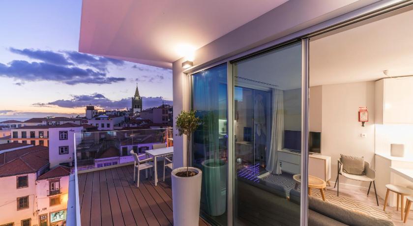 FAA Rentals 31 de Janeiro by An Island Apart photo