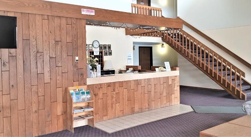 AmeriVu Inn & Suites-Avon photo