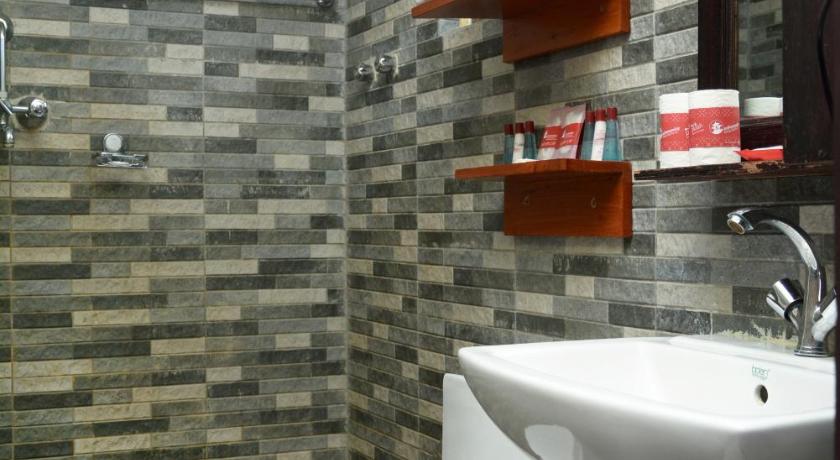Image of Deluxe Double or Twin Room 2