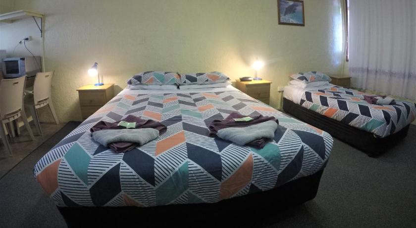 Turn-In Motel photo