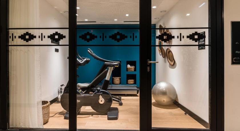 LAZ' Hotel Spa Urbain Paris