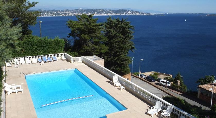Association Villa Saint Camille — Hotel in Theoule-sur-Mer