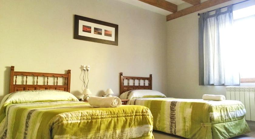 Albergue Orion — Hotel in Castrojeriz