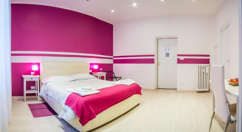 Image of Deluxe Room 4