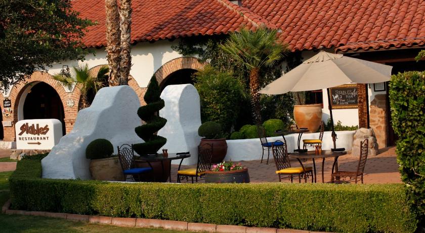 TUBAC GOLF RESORT & SPA