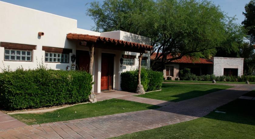 TUBAC GOLF RESORT & SPA