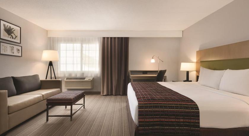 Country Inn & Suites by Radisson, Grand Rapids, MN