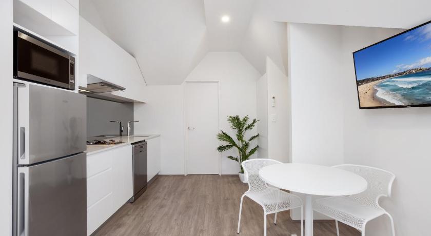 Bondi Beach Studios Suite 2 - main image