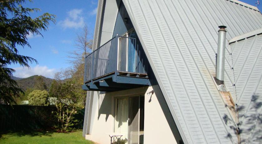 Ageri Holiday House photo