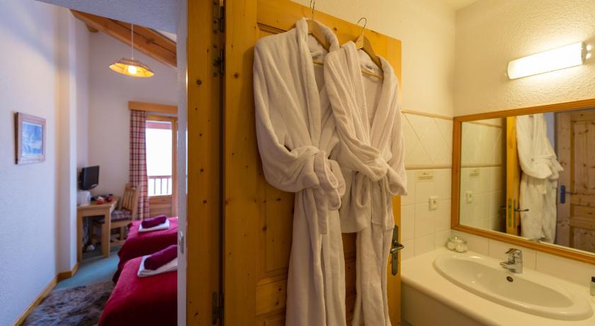 Image of Economy Double or Twin Room 2