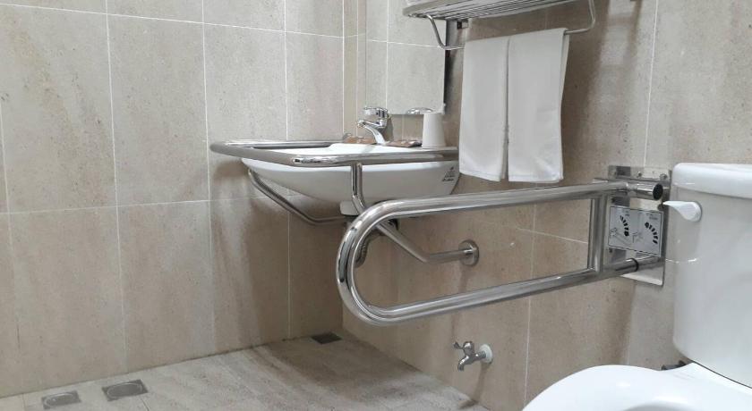 Image of Double Room - Disability Access 3