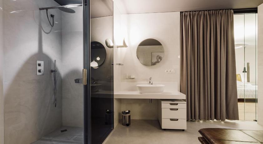 Millionaire suite photo