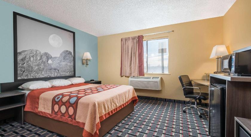 Super 8 By Wyndham Henderson North East Denver