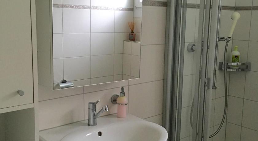 Charming Studio near Rotsee Lucerne Kitchen/WiFi/Wasching machine photo