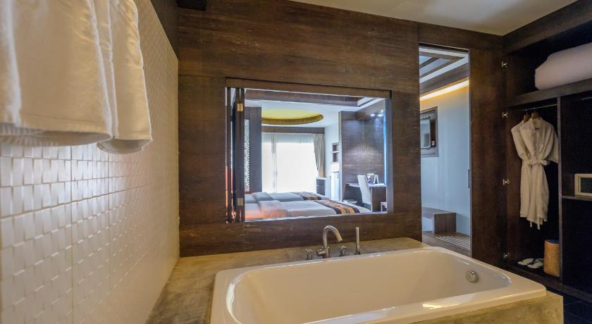 Image of Grand Deluxe Room 2