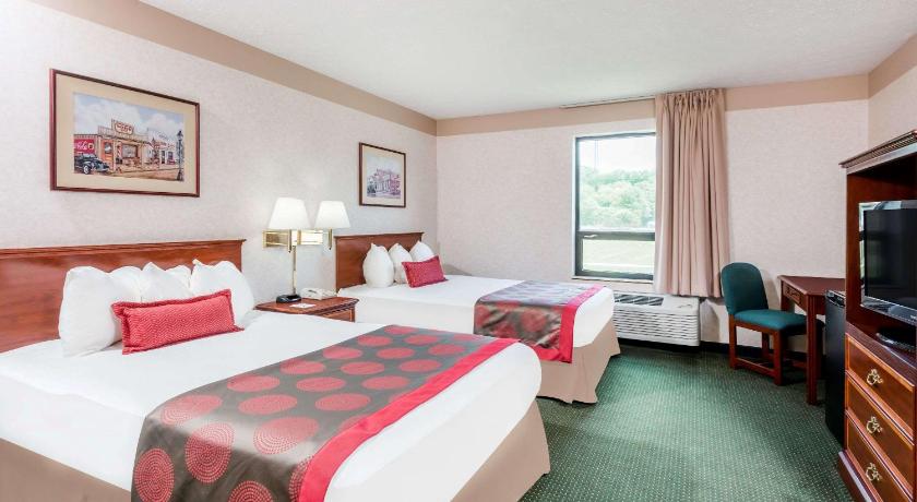 Ramada by Wyndham Strasburg Dover