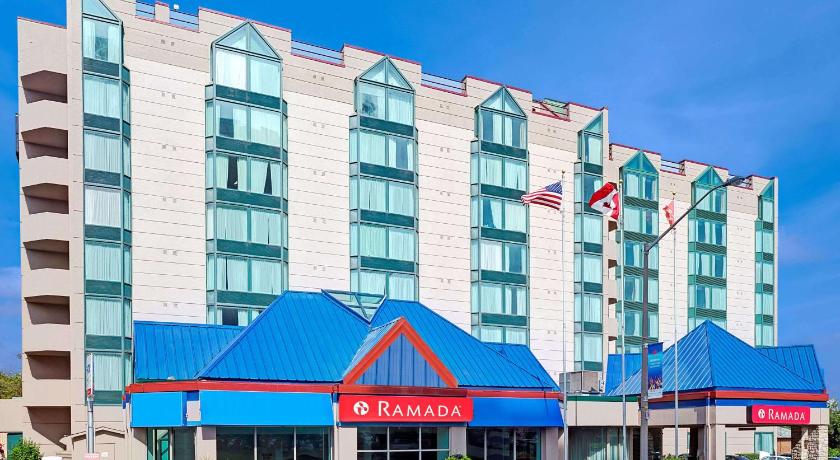 Ramada by Wyndham Niagara Falls/Fallsview