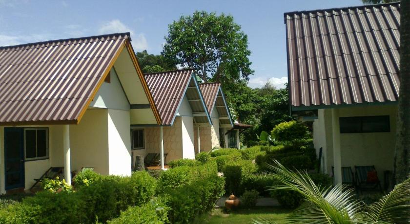 Image of Fan Bungalow 1