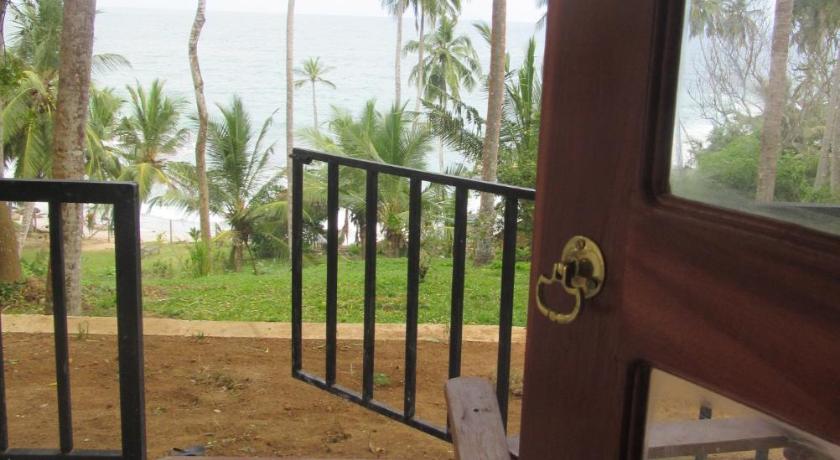 Star Beach Hotel - image 8