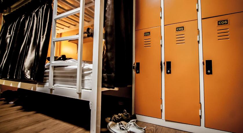Image of 1 Person in 6-Bed Dormitory - Mixed 0