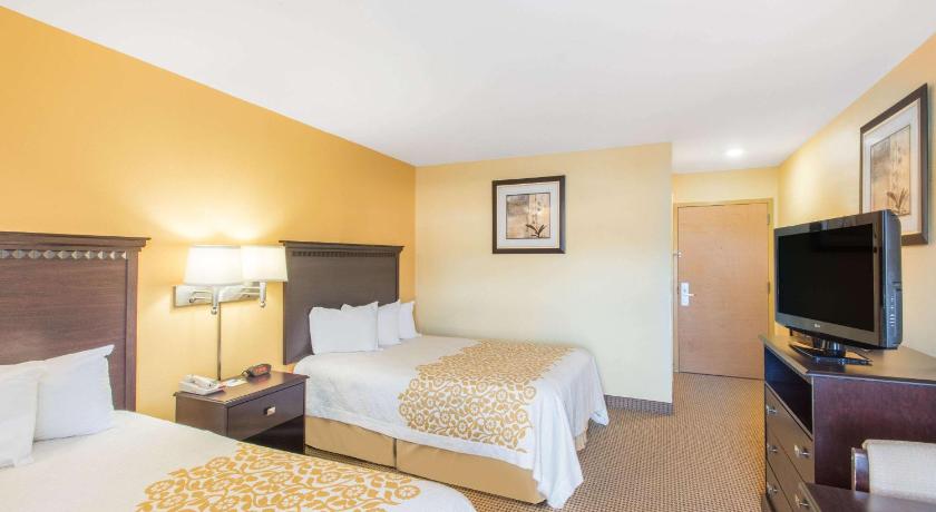 Days Inn by Wyndham Colchester Burlington