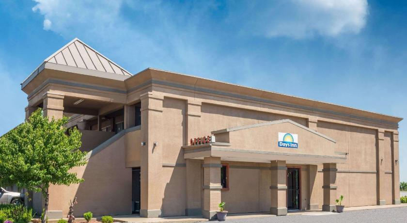Days Inn by Wyndham Mt. Sterling photo