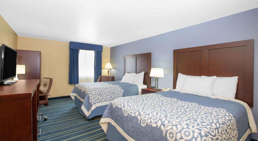 Days Inn by Wyndham Grand Island