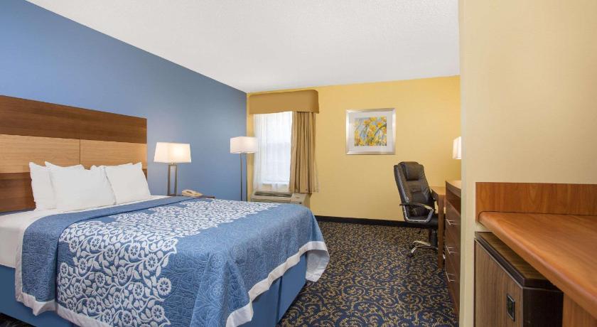 Days Inn by Wyndham Raleigh-Airport-Research Triangle Park