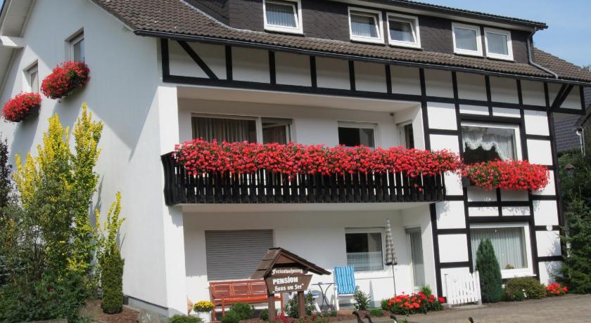 Book Haus Am See Pension Und Ferienwohnung In Winterberg